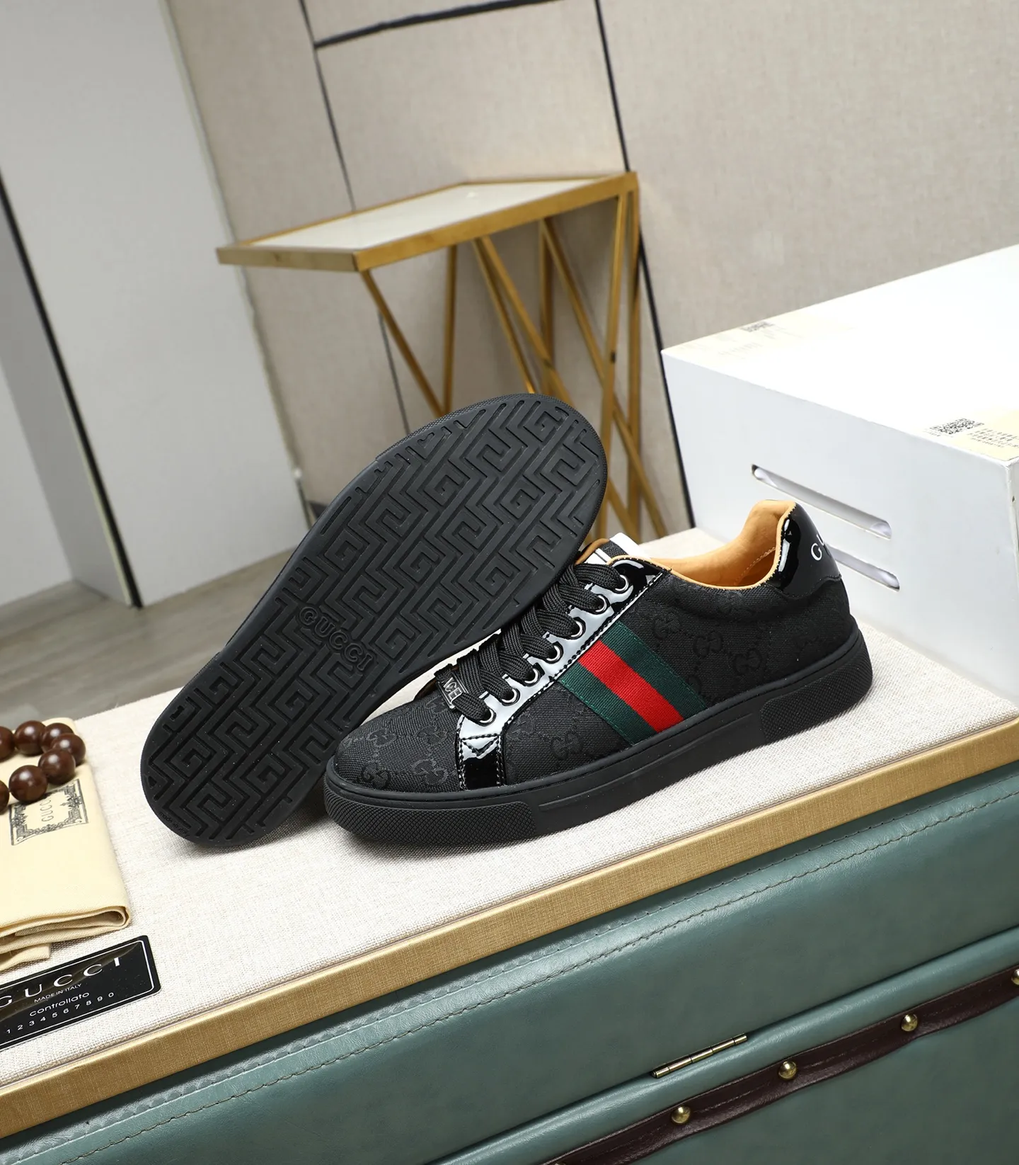 Men's shoes💰420 GUCCI🔍🔍latest spring style On sale at the same time at the counter, original calfskin imported from Italy, genuine leather lining, (high-end, luxury, and class) exquisite workmanship, soles: original soles specially provided by the original factory, ⚠Exclusive double-layer movable molded soles are super comfortable⚠, real photos🎬The real ones are better🔍🔍"High quality·Follow the order" code number 38-44